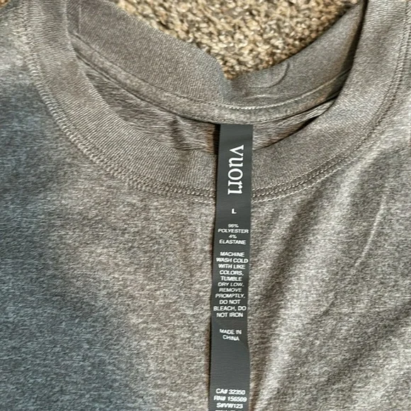 Vuori NWT Energy Tank Top in Heather Grey - Picture 5 of 7